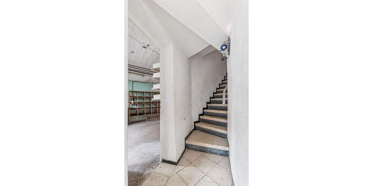 Einfamilienhaus Bönnigheim / Hohenstein Hohenstein - 5 Zimmer, 113 m&sup2;, 185.000&euro; | Angebot:25704171