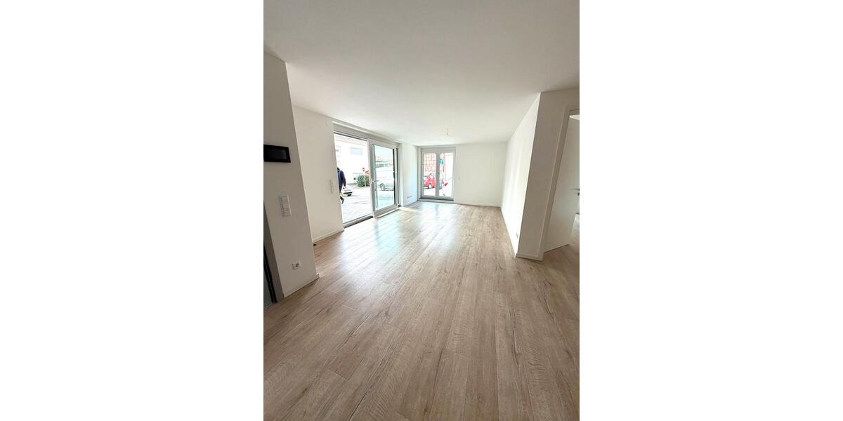 Erdgeschoßwohnung Ditzingen - 2 Zimmer, 58 m&sup2;, 955&euro; | Angebot:25900825