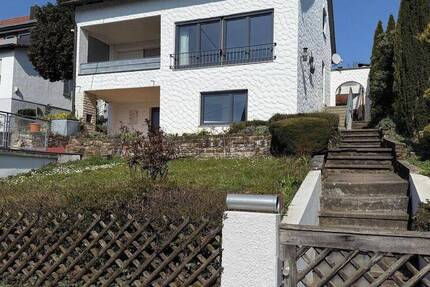 Haus Ostfildern Scharnhausen - 7 Zimmer, 210 m&sup2;, 699.000&euro; | Angebot:26029990