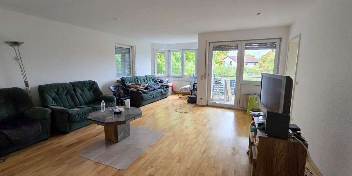 Etagenwohnung Leonberg - 3 Zimmer, 78 m&sup2;, 328.000&euro; | Angebot:25834304