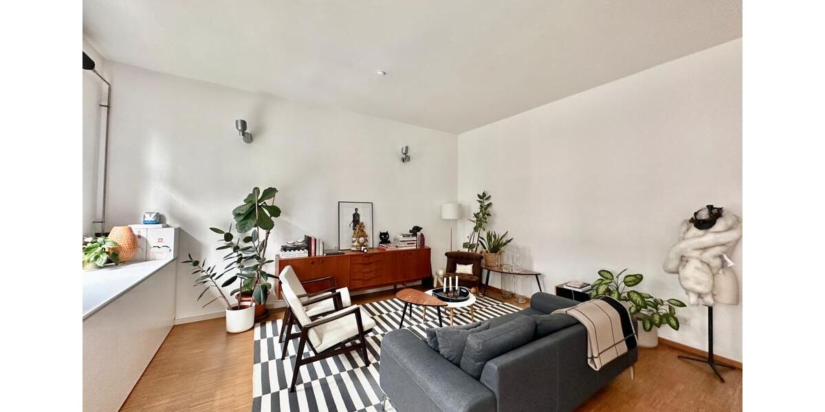 Loft - Studio - Atelier Stuttgart Stuttgart-Süd - 3 Zimmer, 110 m&sup2;, 2.190&euro; | Angebot:27569453