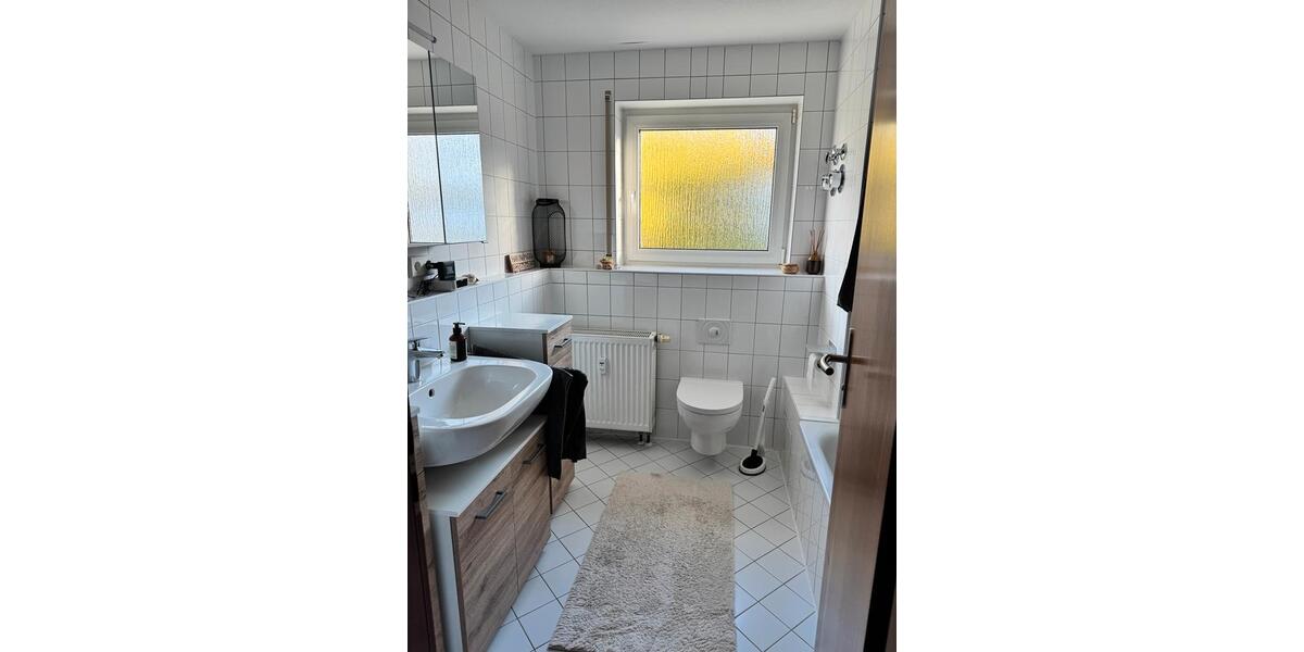 Etagenwohnung Erdmannhausen - 3 Zimmer, 74 m&sup2;, 270.000&euro; | Angebot:25290422