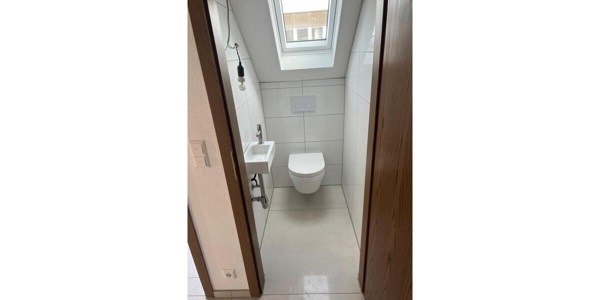 Dachgeschoßwohnung Schorndorf - 2 Zimmer, 50 m&sup2;, 660&euro; | Angebot:26094574