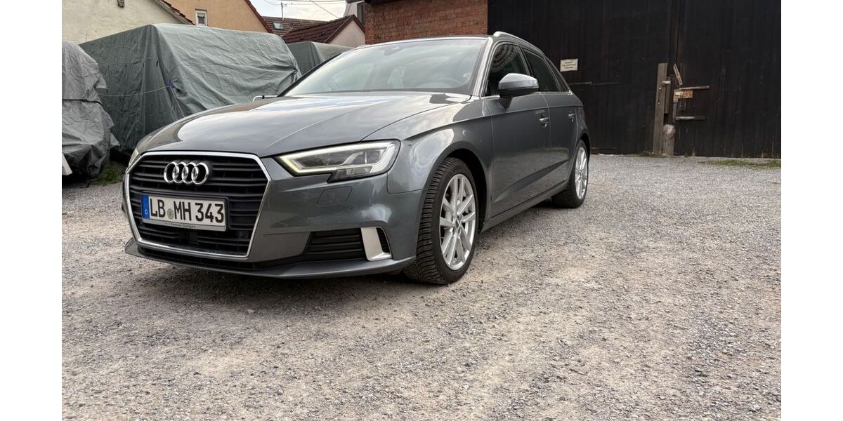 Audi A3 94.000 km 17.990 &euro; Korntal-Münchingen 71701