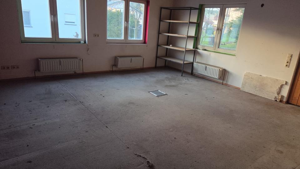 Gewerbeobjekt Brackenheim - 1.900&euro; | Angebot:25875562