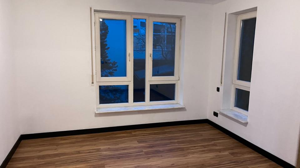 Etagenwohnung Stuttgart Lehen - 2 Zimmer, 85 m&sup2;, 1.280&euro; | Angebot:27587381