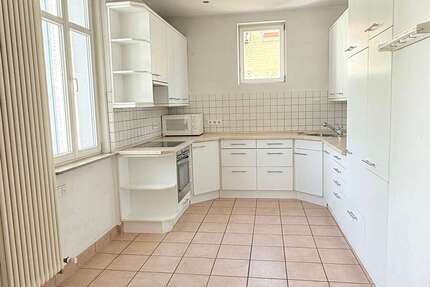 Wohnung Esslingen am Neckar - 4.5 Zimmer, 127 m&sup2;, 1.250&euro; | Angebot:26804307