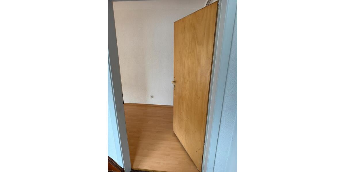 Etagenwohnung Sindelfingen Darmsheim - 3 Zimmer, 75 m&sup2;, 1.100&euro; | Angebot:26441817