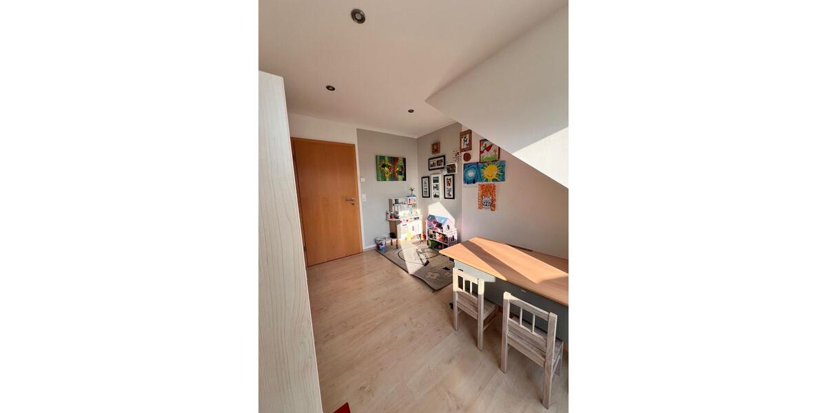 Doppelhaushälfte Berglen - 5 Zimmer, 135 m&sup2;, 598.000&euro; | Angebot:24741225