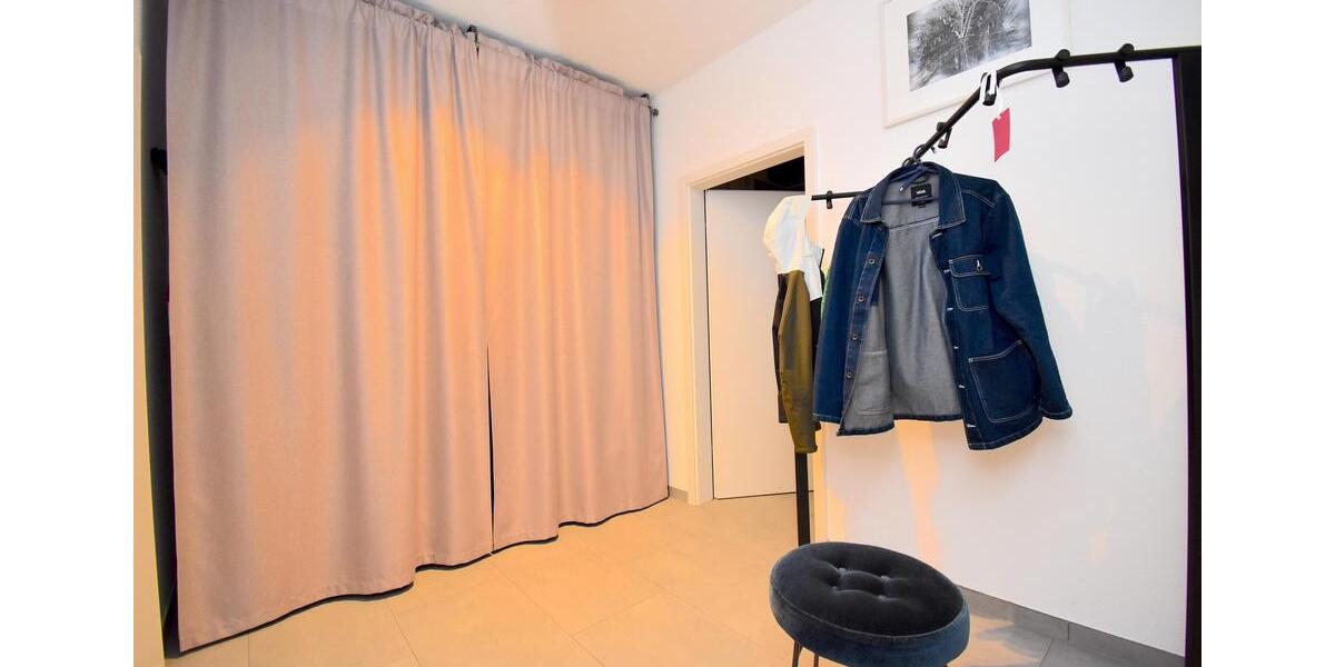 Loft - Studio - Atelier Weil der Stadt - 3.5 Zimmer, 163 m&sup2;, 1.500&euro; | Angebot:26337725