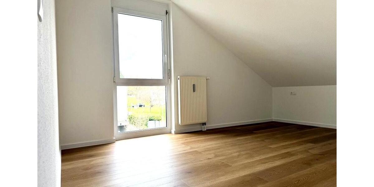 Maisonettenwohnung Ludwigsburg Hoheneck - 2.5 Zimmer, 111 m&sup2;, 1.430&euro; | Angebot:25637933