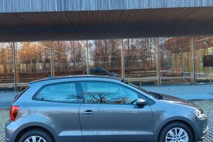 VW Polo 17.958 km 13.600 &euro; Esslingen 73732