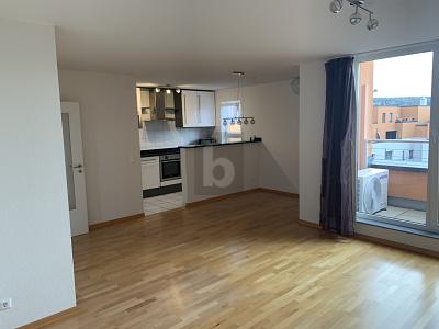 HELL UND VOLL AUSGESTATTET MIT 3 BALKONEN - Einfamilienhaus Stuttgart Stuttgart-Nord Nord | Angebot:26984318