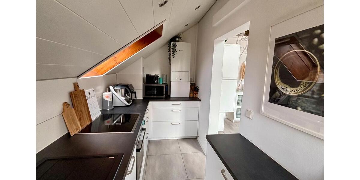 Maisonettenwohnung Sindelfingen Eichholz - 3.5 Zimmer, 96 m&sup2;, 1.600&euro; | Angebot:25829632