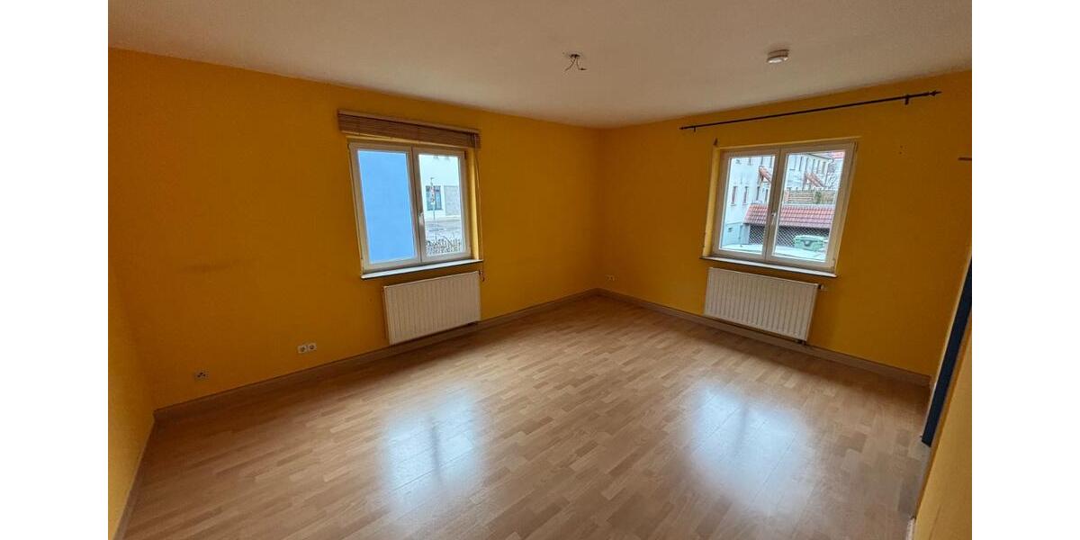 Mehrfamilienhaus, Wohnhaus Korntal-Münchingen Münchingen - 9 Zimmer, 196 m&sup2;, 890.000&euro; | Angebot:24865245