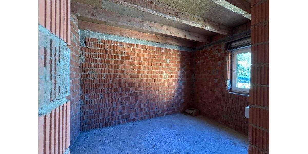 Mehrfamilienhaus, Wohnhaus Mühlacker Mühlhausen - 6 Zimmer, 148 m&sup2;, 278.500&euro; | Angebot:25695920