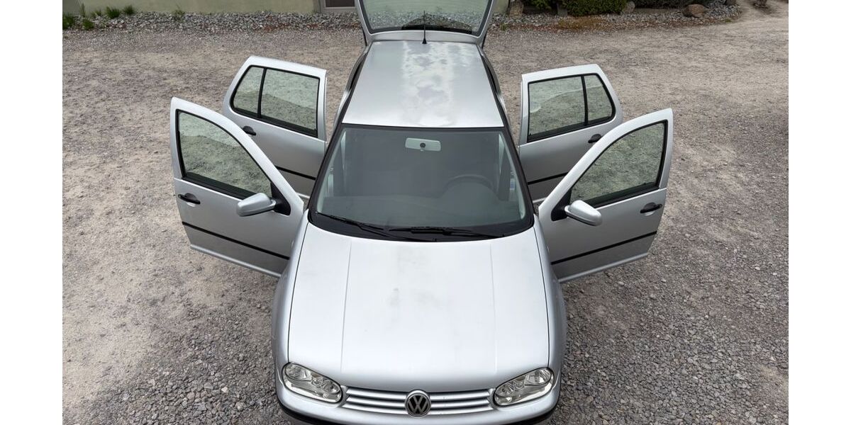 VW Golf 173.995 km 1.990 &euro; Böblingen 71032