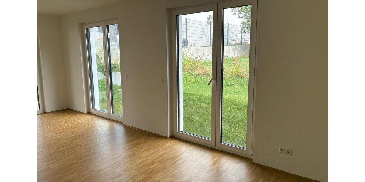 Erdgeschoßwohnung Winnenden - 2 Zimmer, 64 m&sup2;, 1.180&euro; | Angebot:27553692