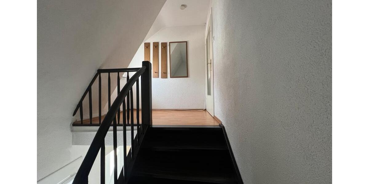 Einfamilienhaus Heilbronn Böckingen - 8 Zimmer, 168 m&sup2;, 520.000&euro; | Angebot:25855541