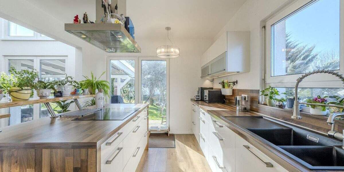 Einfamilienhaus Ilsfeld / Auenstein Auenstein - 6 Zimmer, 136 m&sup2;, 749.000&euro; | Angebot:25802180