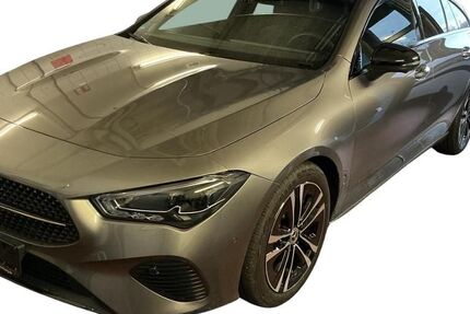 Mercedes-Benz CLA 180 Shooting Brake 2.750 km 31.980 &euro; Schorndorf 73614
