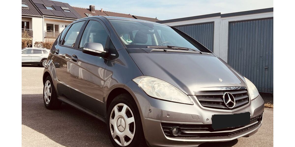 Mercedes-Benz A 160 87.500 km 5.700 &euro; Stuttgart 70599