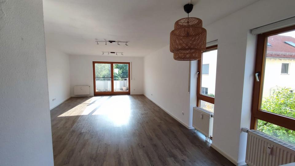 Etagenwohnung Möglingen - 2.5 Zimmer, 66 m&sup2;, 850&euro; | Angebot:27571548