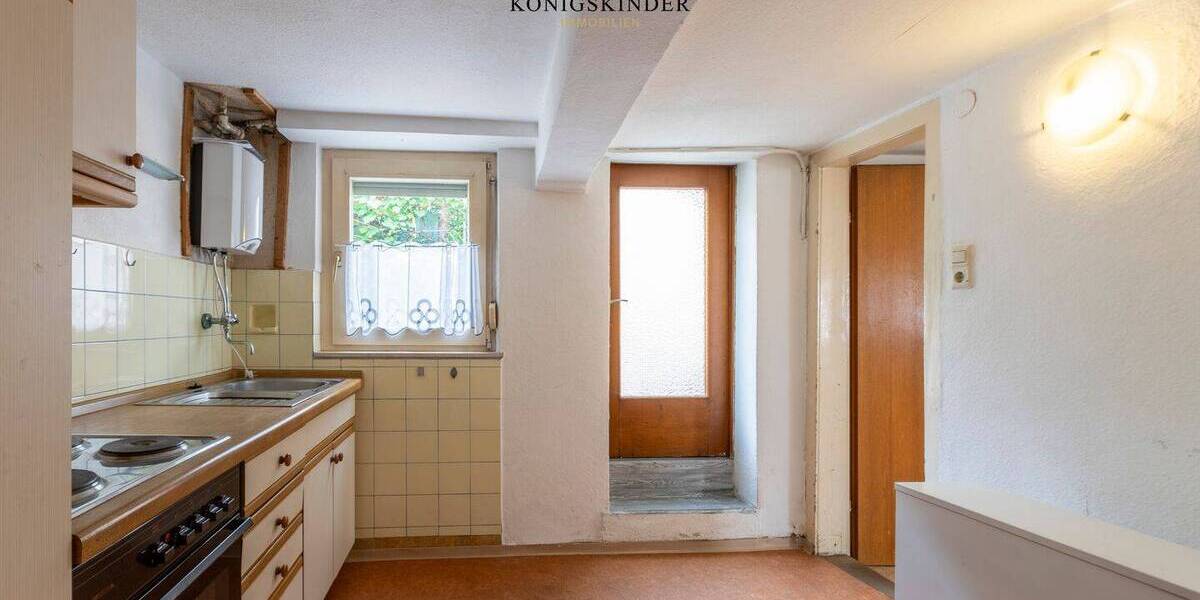 Mehrfamilienhaus, Wohnhaus Hessigheim - 6 Zimmer, 133 m&sup2;, 325.000&euro; | Angebot:25671690