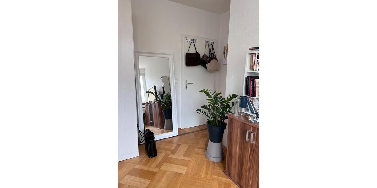 Etagenwohnung Heilbronn - 1 Zimmer, 123 m&sup2;, 460&euro; | Angebot:25979038