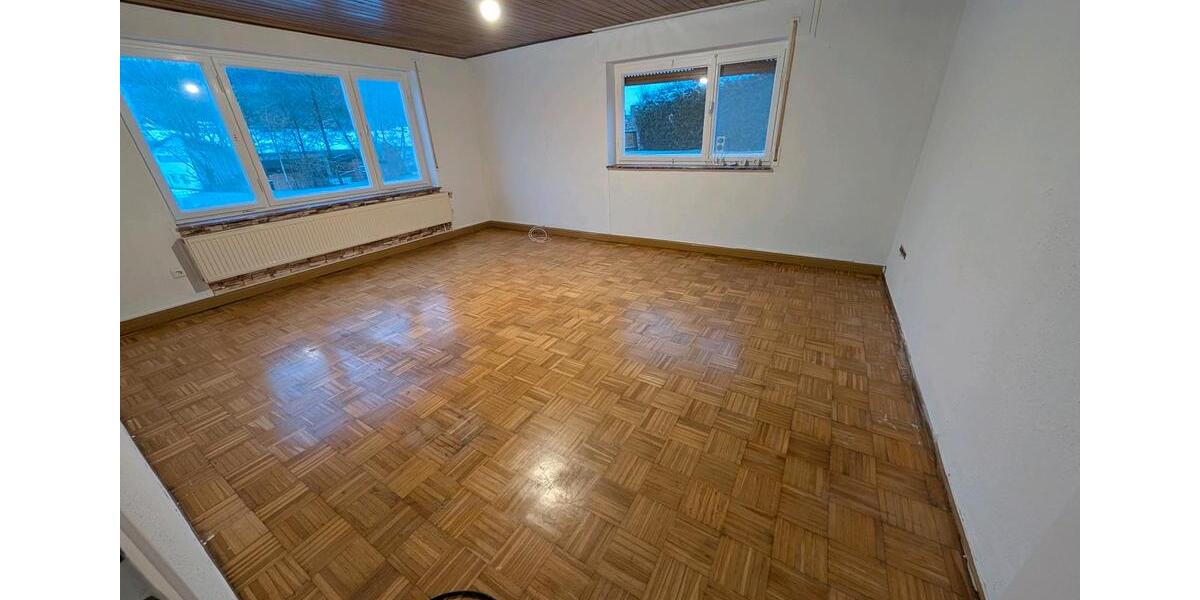 Etagenwohnung Althütte - 3 Zimmer, 88 m&sup2;, 950&euro; | Angebot:25611440