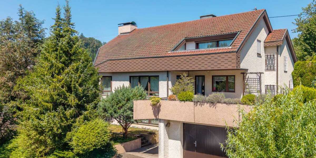 Einfamilienhaus Murrhardt - 9 Zimmer, 340 m&sup2;, 749.900&euro; | Angebot:27196504