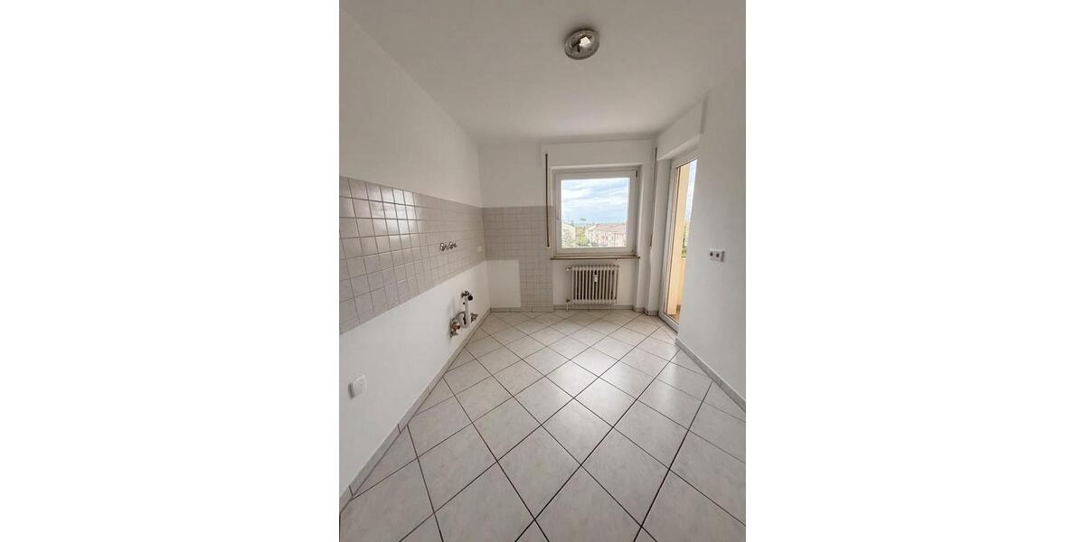 Etagenwohnung Hemmingen - 3.5 Zimmer, 85 m&sup2;, 1.350&euro; | Angebot:27549085
