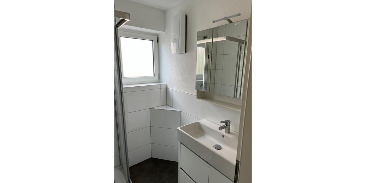 Etagenwohnung Asperg - 3 Zimmer, 64 m&sup2;, 950&euro; | Angebot:26357731