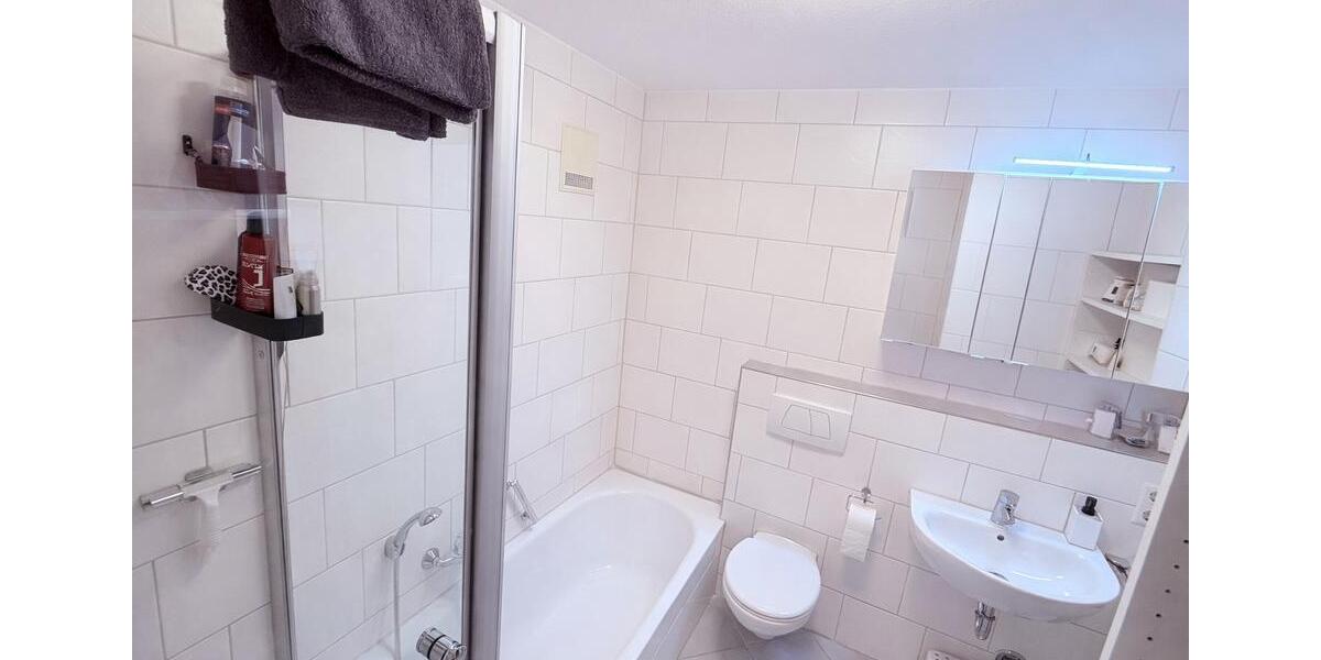 Hochparterre Brackenheim - 3.5 Zimmer, 75 m&sup2;, 900&euro; | Angebot:26374892
