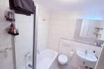Hochparterre Brackenheim - 3.5 Zimmer, 75 m&sup2;, 900&euro; | Angebot:26374892