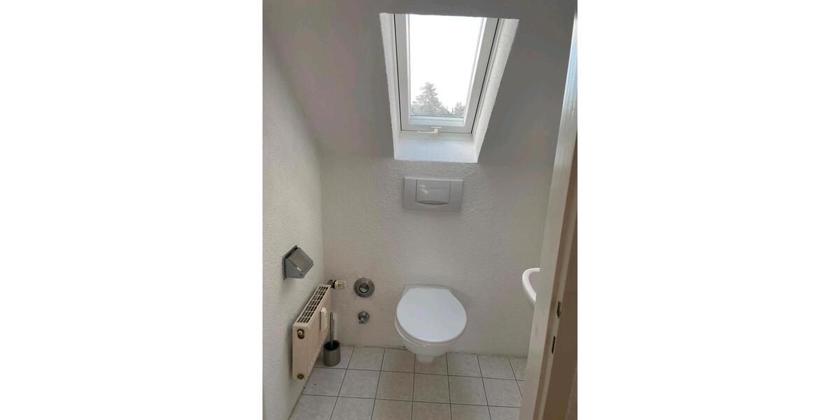 Dachgeschoßwohnung Korntal-Münchingen Münchingen - 2 Zimmer, 16 m&sup2;, 550&euro; | Angebot:25987957