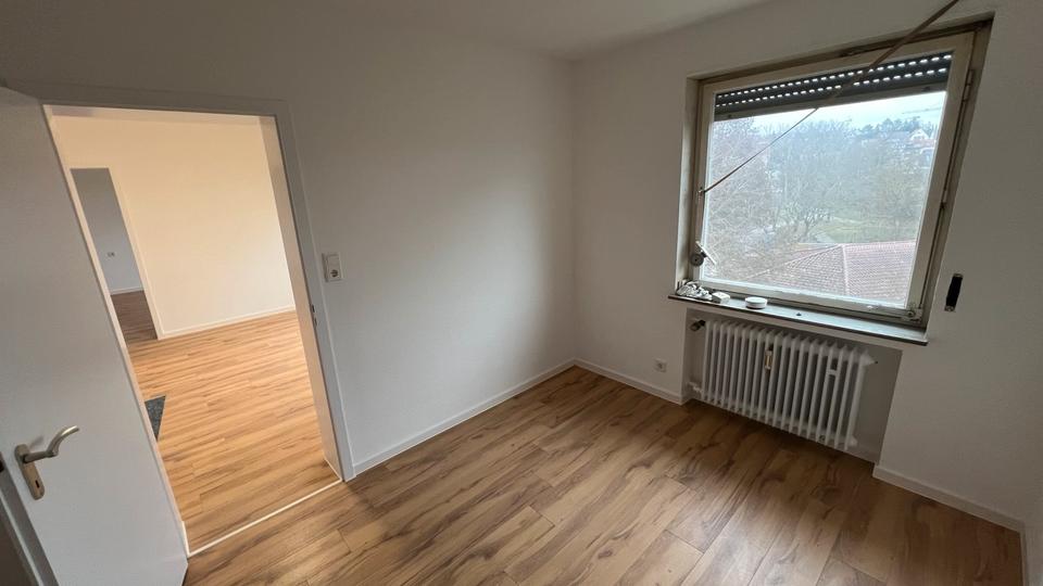 Etagenwohnung Ditzingen - 3 Zimmer, 60 m&sup2;, 1.180&euro; | Angebot:25173353