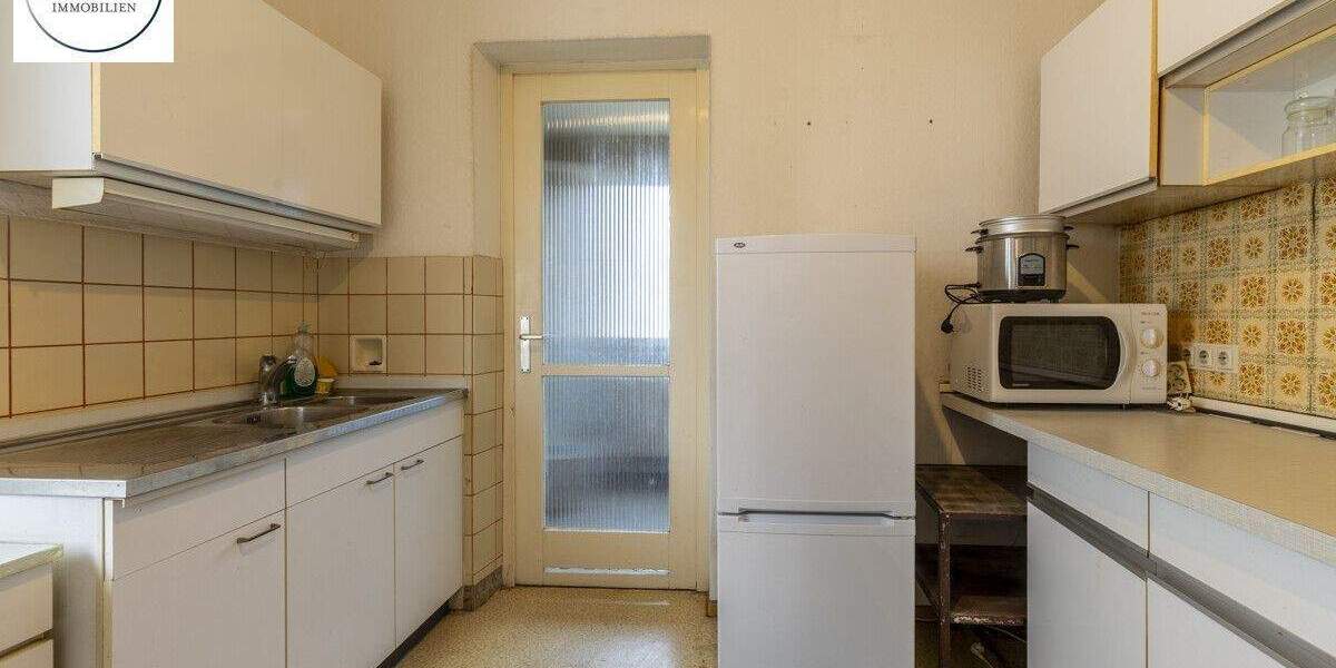 Mehrfamilienhaus, Wohnhaus Schorndorf - 8 Zimmer, 160 m&sup2;, 398.000&euro; | Angebot:25738428