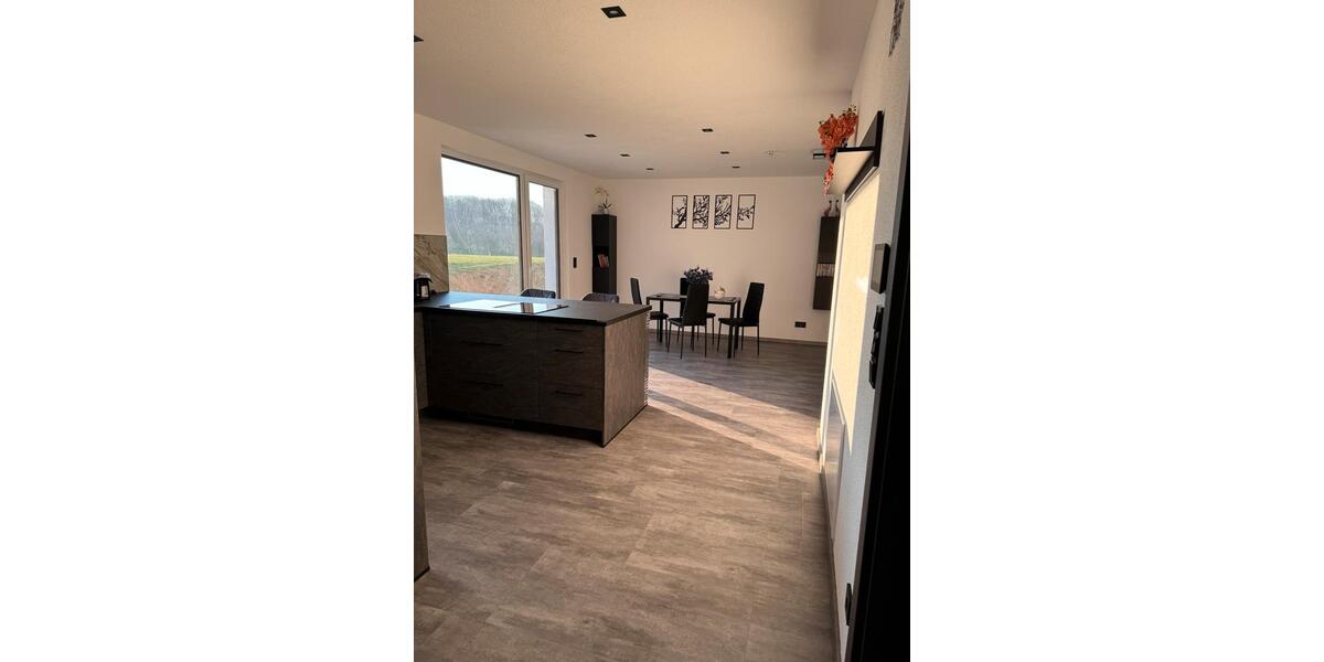 Etagenwohnung Lehrensteinsfeld - 3 Zimmer, 77 m&sup2;, 1.850&euro; | Angebot:24396283