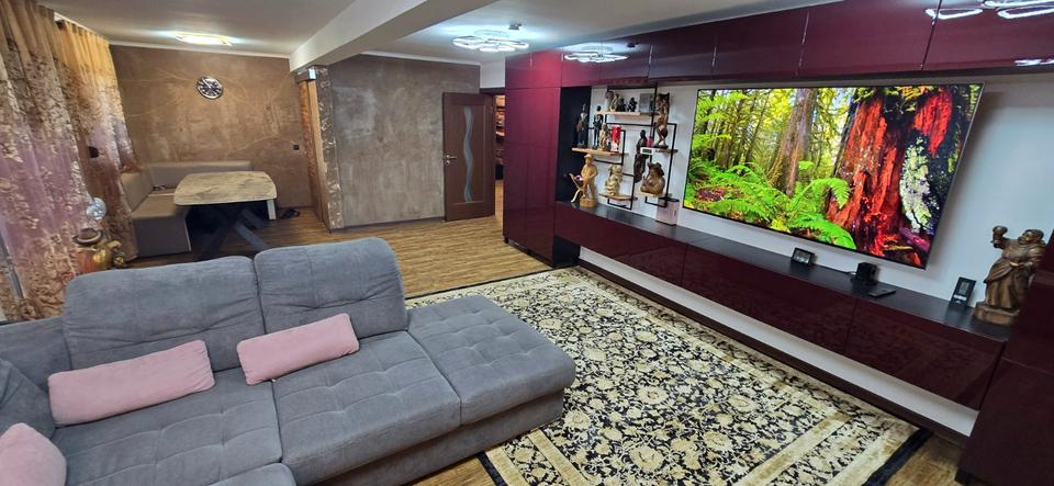 Einfamilienhaus Leingarten - 6 Zimmer, 458 m&sup2;, 890.000&euro; | Angebot:27166179