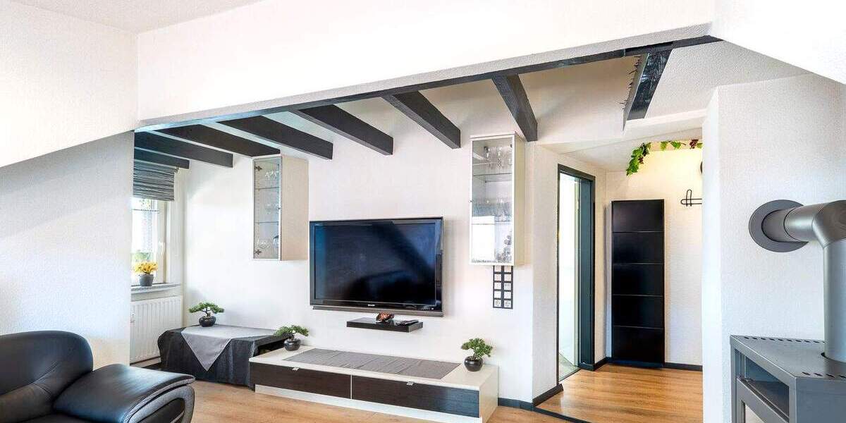 Mehrfamilienhaus, Wohnhaus Marbach am Neckar Marbach - 9 Zimmer, 221 m&sup2;, 598.000&euro; | Angebot:25697954