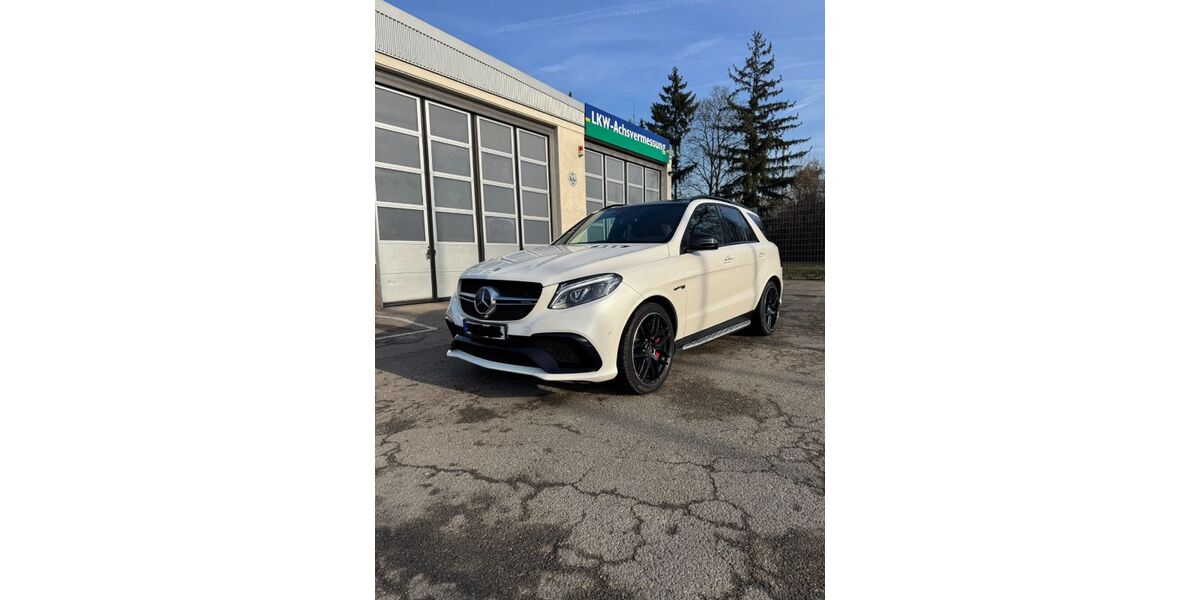 Mercedes-Benz GLE 63 AMG 102.000 km 53.900 &euro; Waiblingen 71334