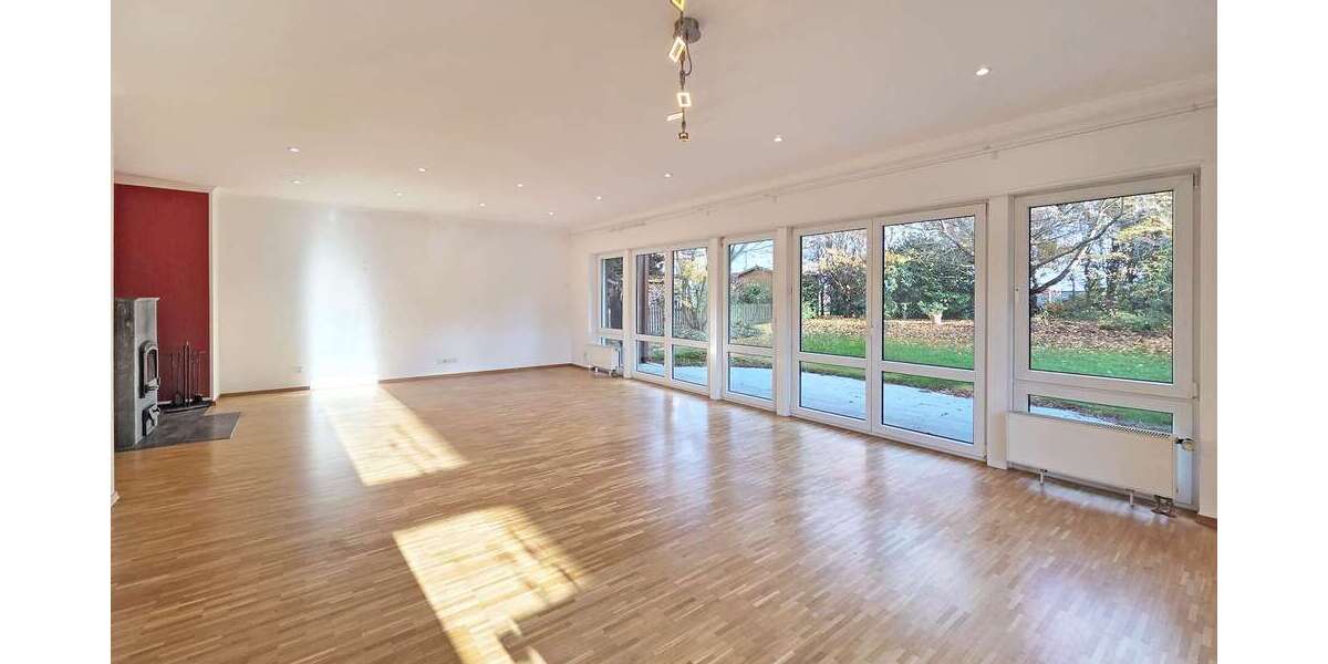 Einfamilienhaus Ditzingen - 7 Zimmer, 227 m&sup2;, 939.000&euro; | Angebot:24155949