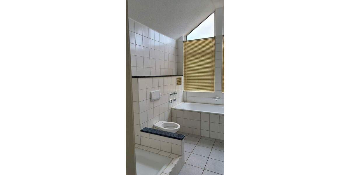 Etagenwohnung Abstatt - 3 Zimmer, 75 m&sup2;, 299.000&euro; | Angebot:25686007