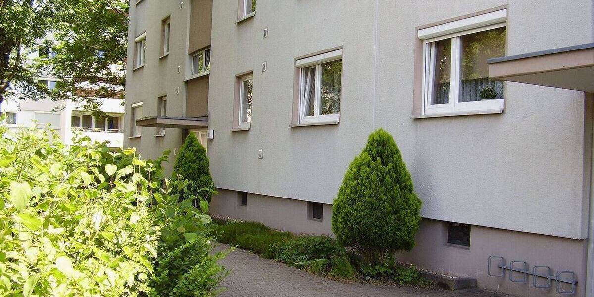 Etagenwohnung Ludwigsburg Eglosheim - 3 Zimmer, 75 m&sup2;, 980&euro; | Angebot:26388374
