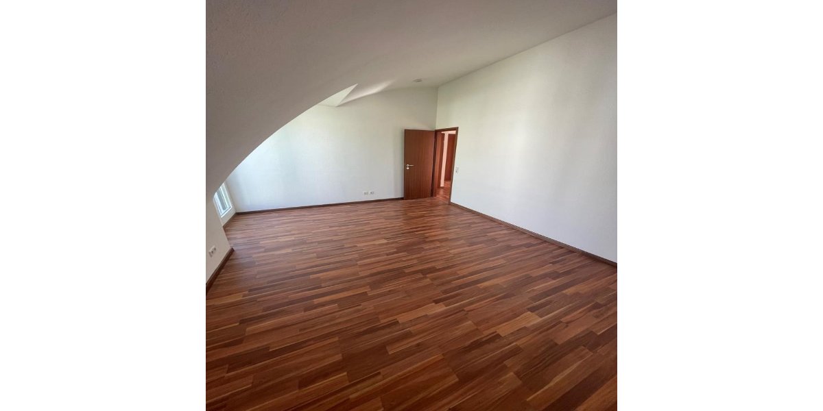 Dachgeschoßwohnung Ludwigsburg - 3 Zimmer, 70 m&sup2;, 369.000&euro; | Angebot:27185767