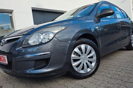 Hyundai i30 177.000 km 2.800 &euro; Stuttgart 70563