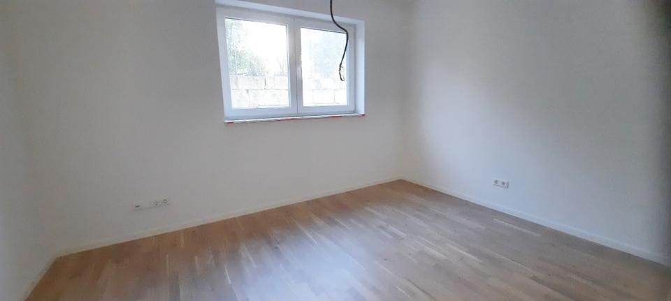 Erdgeschoßwohnung Oppenweiler - 4 Zimmer, 110 m&sup2;, 1.610&euro; | Angebot:26421382