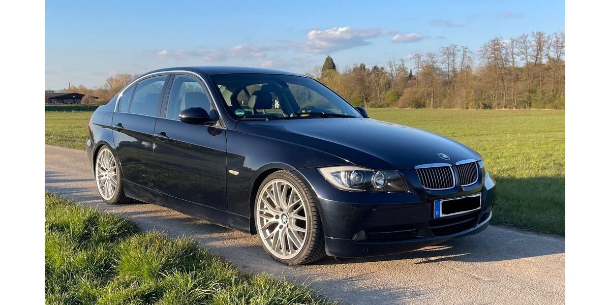 BMW 325 130.000 km 13.490 &euro; Korb 71404