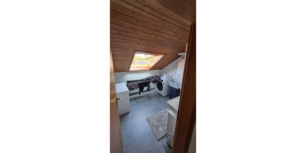 Dachgeschoßwohnung Bietigheim-Bissingen Bissingen - 3 Zimmer, 66 m&sup2;, 1.150&euro; | Angebot:27536939